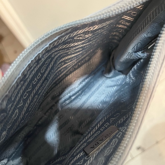 Prada nylon bag - Picture 4 of 10